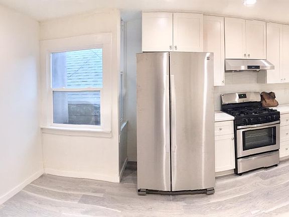 2nd image of 2567 Folsom St