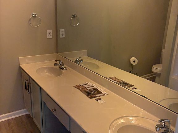 5th image of 1020 Laparc Ln #1020