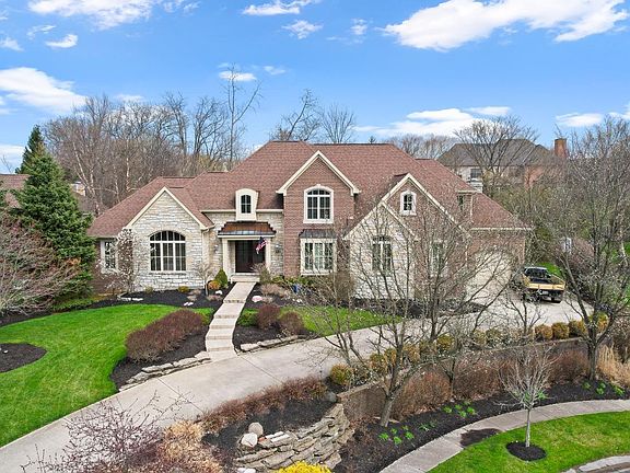 2nd image of 1113 River Forest Dr