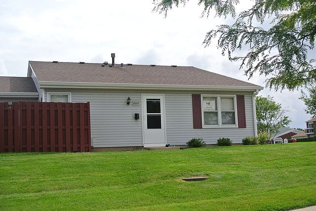 1st image of 2004 Hastings Dr #2004