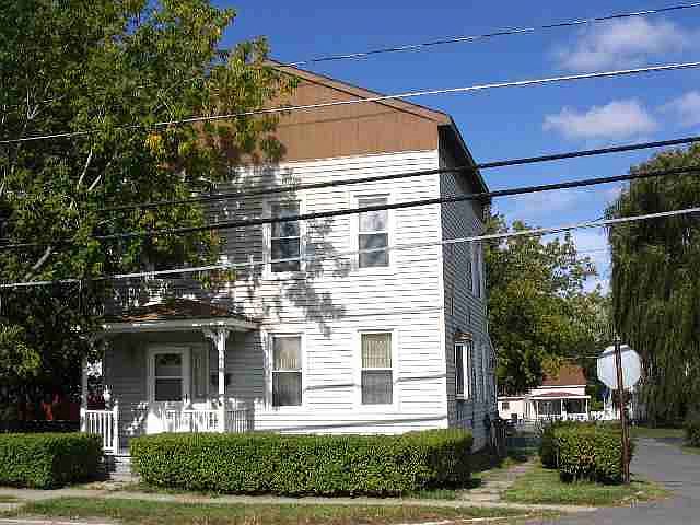 1st image of 195 VLIET Street