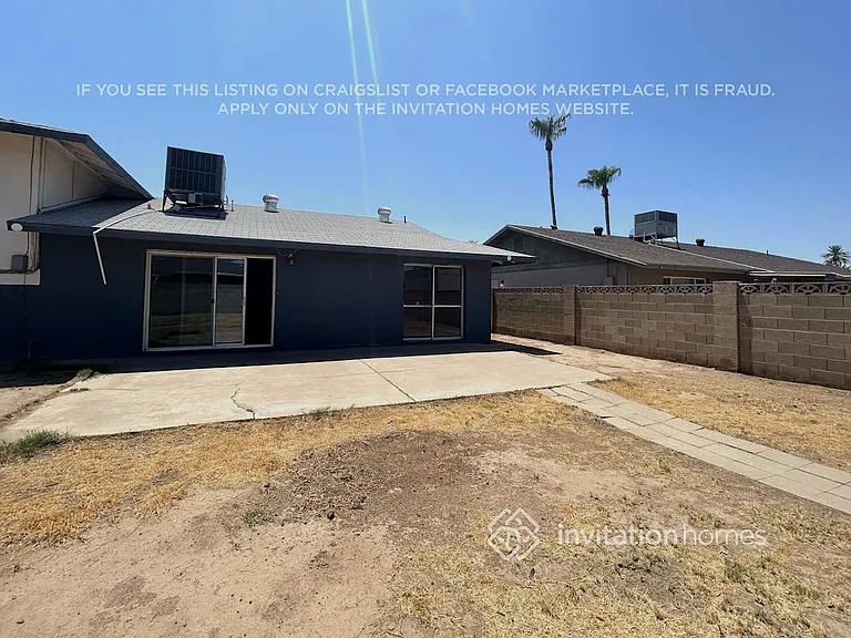 4222 W Denton Ln — Photo 11