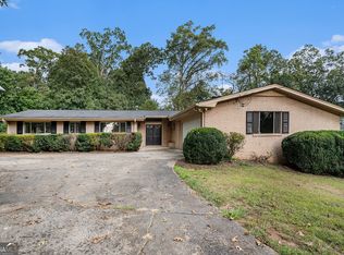 3946 Flakes Mill Rd, Decatur, GA 30034