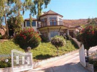 2408 Willow Dr, San Bernardino, CA 92404