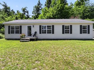 5128 Burt Lake Views Dr, Alanson, MI 49706