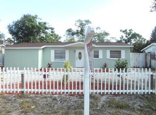 4511 Fountainbleau Rd, Tampa, FL 33634