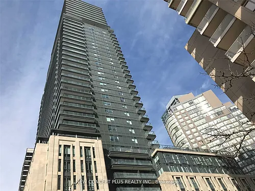 955 Bay St Photo 1