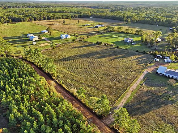 2nd image of 1851 Alsobrooks Rd