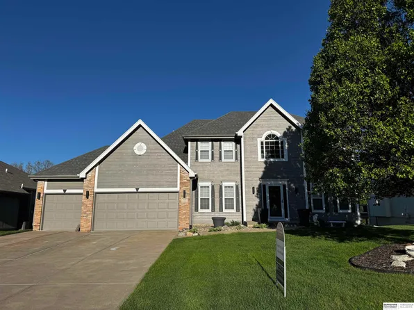 1420 S 176th St, Omaha, NE 68130