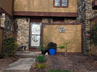 148 Colony Dr, Arden, NC 28704