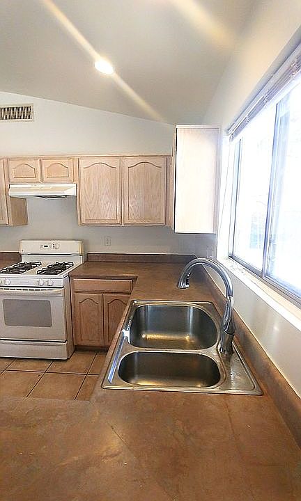 1st image of 1733 W Corte Del Calvo