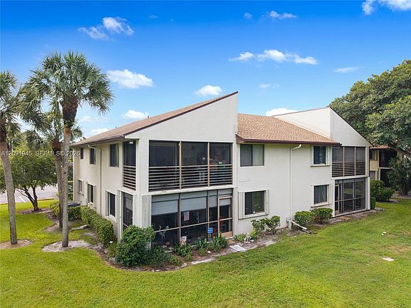 2nd image of 9351 SW 23rd St APT 3304
