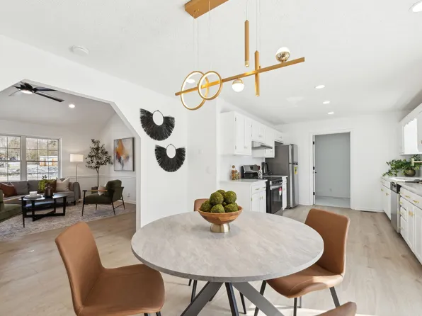 402 Narrows Rd, Shelbyville, TN 37160