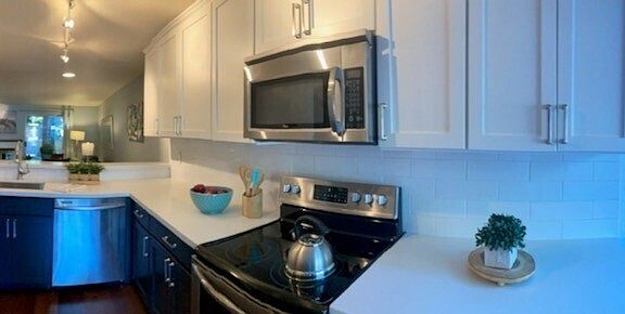 5th image of 220 Newport Way NW #E38