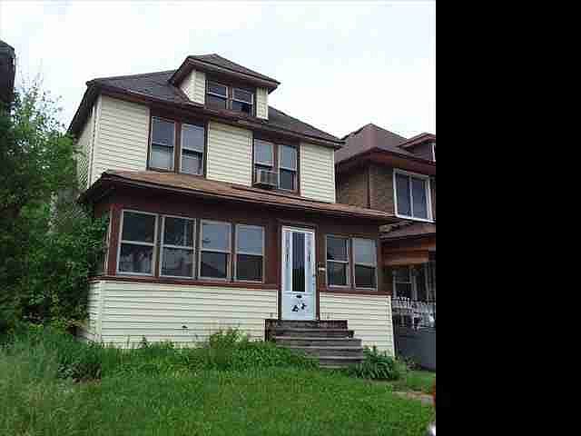 4348 Larchmont