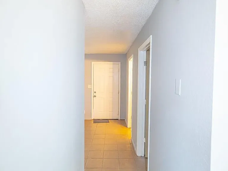 2203 E McKinley St #1 — Photo 4