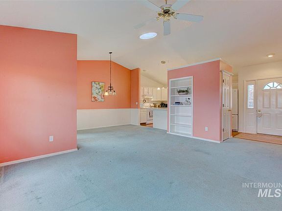 3rd image of 8553 W Willowdale Dr