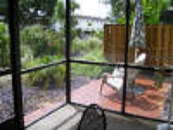 5th image of 511 Parkdale Mews #511