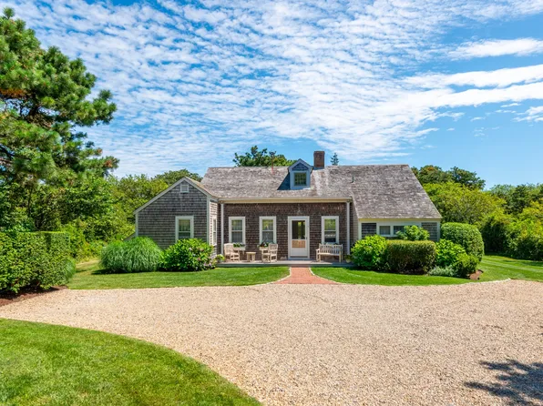 16 Ahab Dr, Nantucket, MA 02554