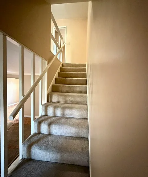 313 N Acacia Ave #D — Photo 26