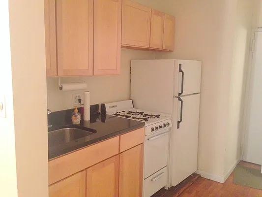 Rented by Keller Williams NYC | media 11