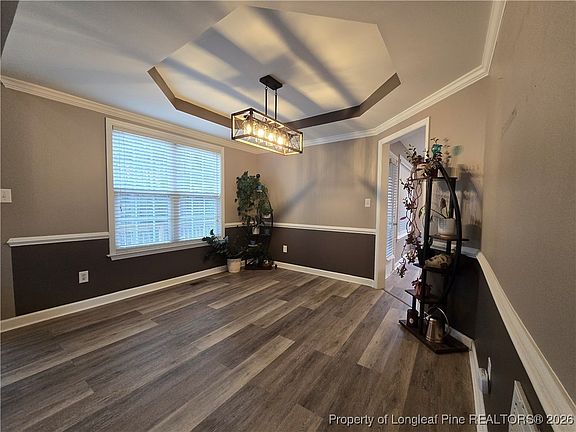 3rd image of 135 Leggett Dr