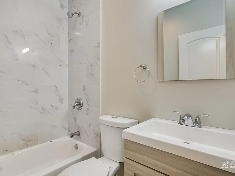 2025 W Jarvis Ave #3 — Photo 21