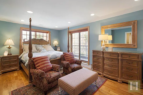 Sold by Halstead Real Estate | media 8
