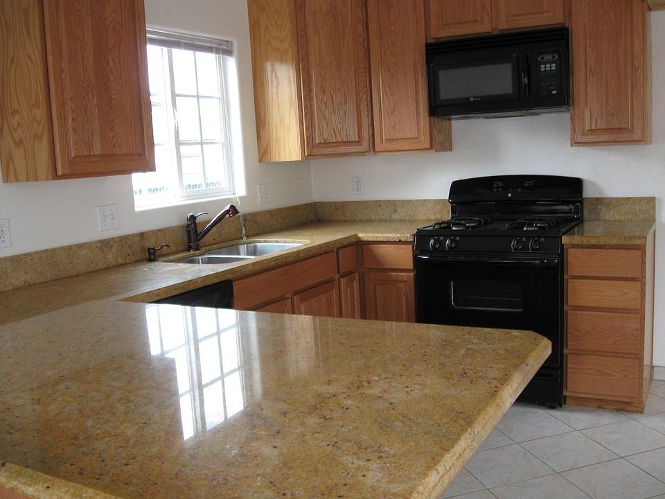 1st image of 653 S Orange Ave