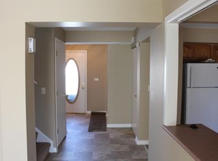 101 Julie Rd, Bolingbrook, IL 60440