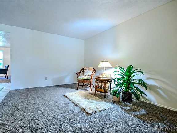 3rd image of 5449 Woodgate Dr