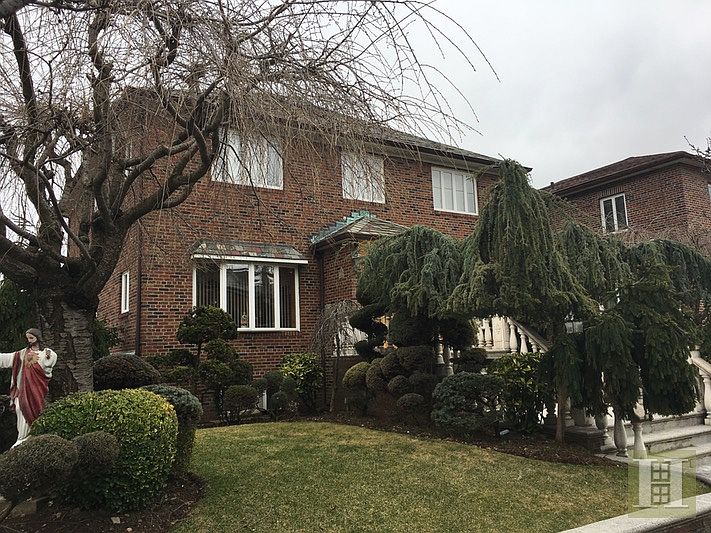 1st image of 8201 12th Ave #House