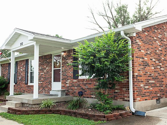 4th image of 212 Georgia Ave