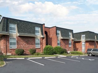500 7 Trails Dr #210, Ballwin, MO 63011