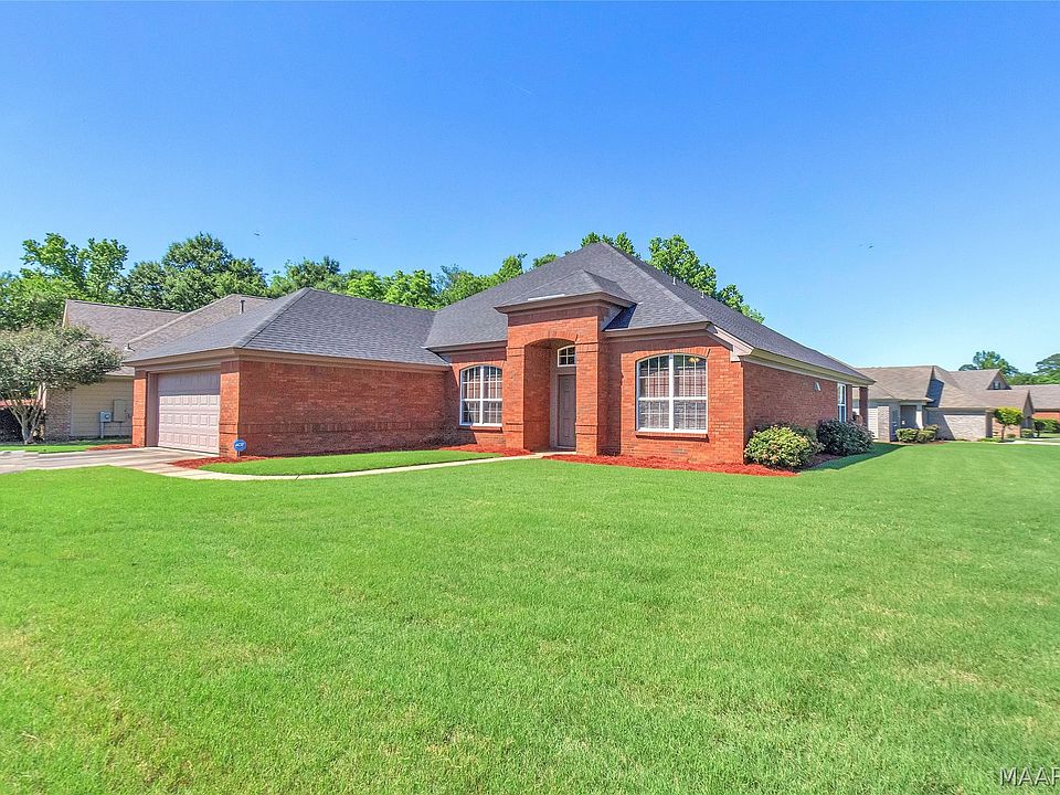 1st image of 704 Stoneybrooke Way