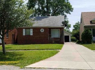 19310 McCracken Rd, Maple Heights, OH 44137