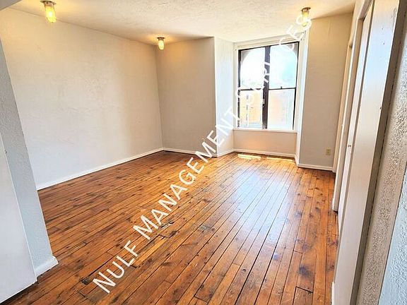 5th image of 4901 Penn Ave APT 5
