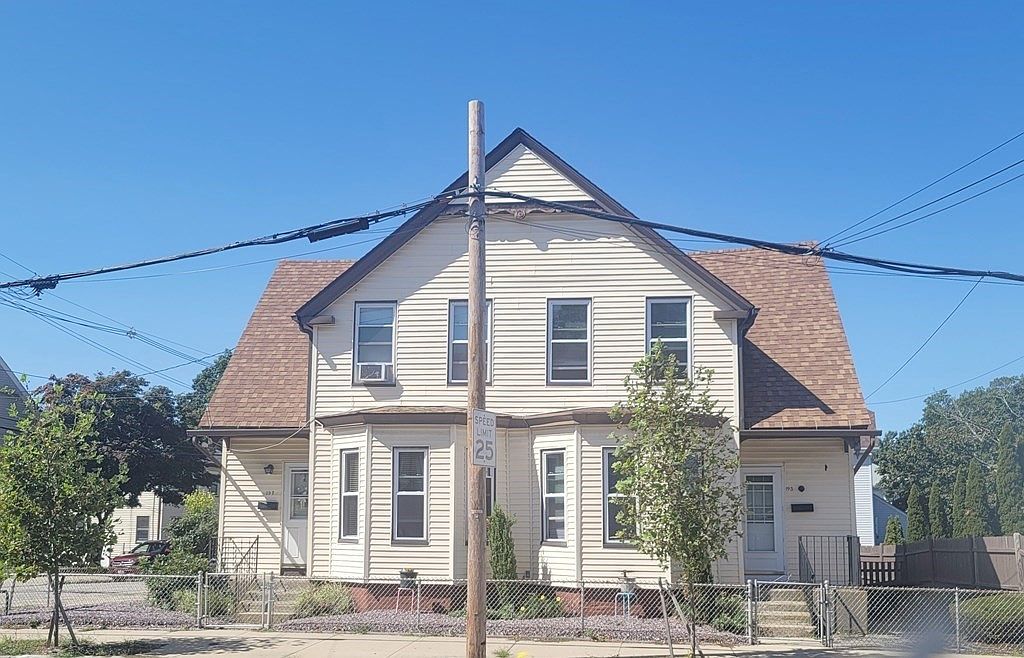 195 Narragansett Ave, Providence, RI 02907 Zillow