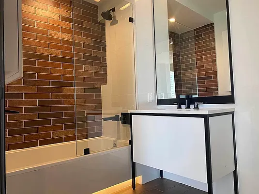 Rented by The KCI Group | media 70