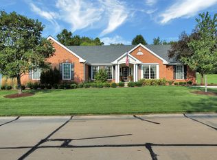 5504 Hennsley Cir, Weldon Spring, MO 63304