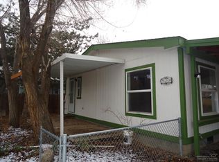 529 NW 17th St, Redmond, OR 97756