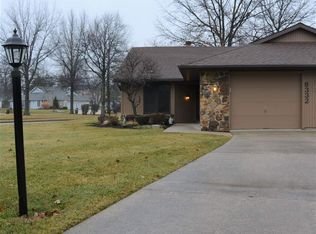 8332 Lamplighter Ct, Fort Wayne, IN 46835