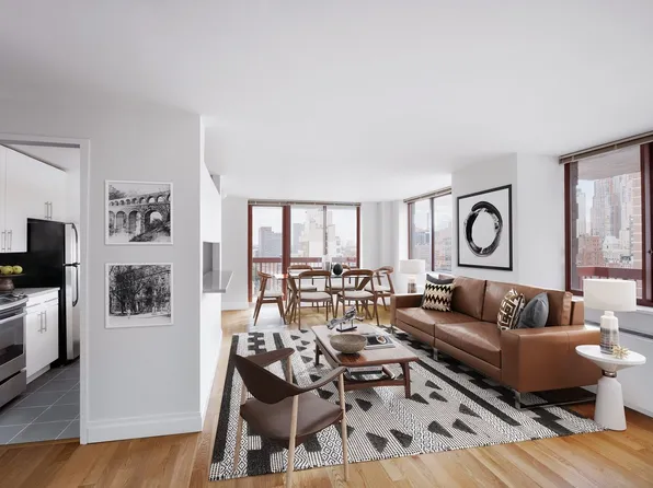 260 West 52nd Street image 2 of 9