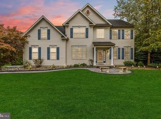 2 Marshall Ct, Glen Mills, PA 19342