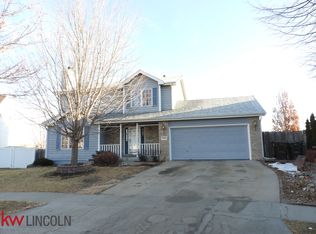 5340 Chanceler Ct, Lincoln, NE 68521