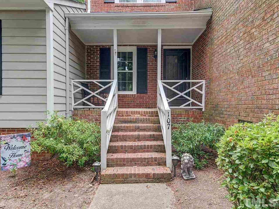 1st image of 107 Galloway Ct