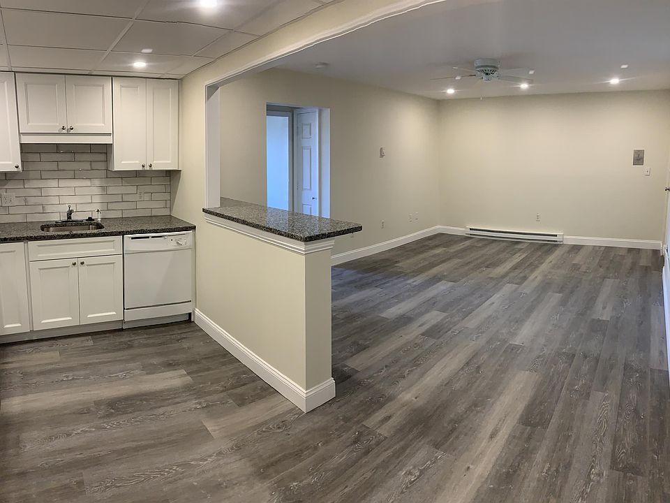 1st image of 106 Broad St APT 44