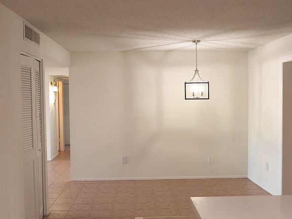 4th image of 5407 W Encanto Blvd