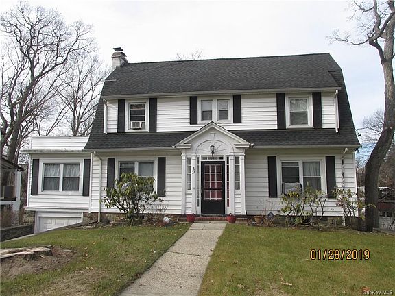 5th image of 28 Magnolia Ave