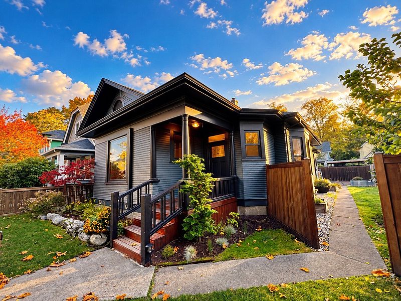 4th image of 2220 Utter Street